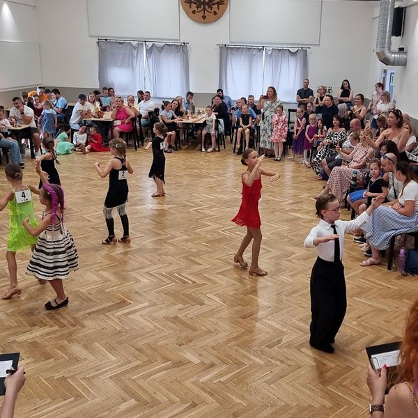 Taneční přípravka pro děti ve Zloníně, fotografie 4 z galerie