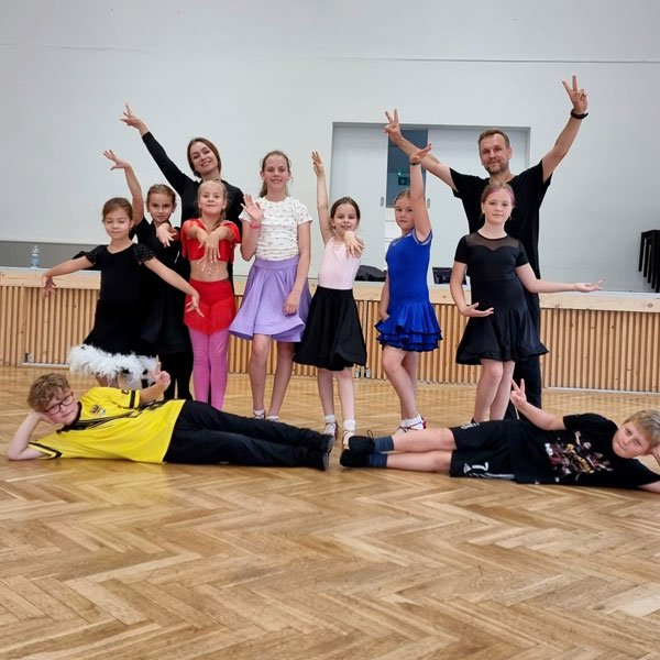 Taneční přípravka pro děti ve Zloníně, fotografie 1 z galerie